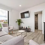 Calheta Sunsets Estreito Da Calheta