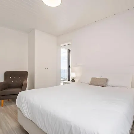 Calheta Sunsets Estreito Da Calheta