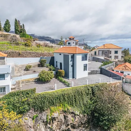 Calheta Sunsets Hébergement de vacances