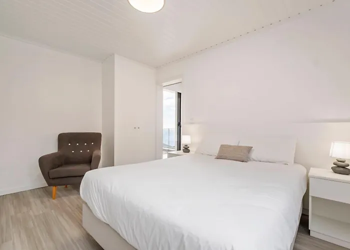 Calheta Sunsets Estreito Da Calheta